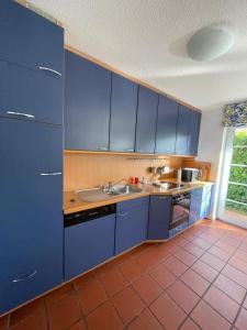 Twenge Retreat - Haus Nähe Stadt und Flughafen mit Garten, 3 Zimmer, TV, Küche, Bad und Netflix