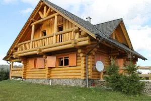 Zrubová Chata Sylvester - Erdőtka