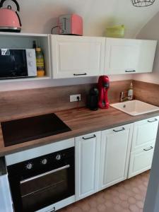 Petite maison sur terrain clos à 200 m de la plage