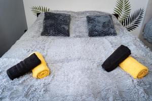 Penthouse Tiger Deluxe