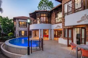 7 Saint Andrew - Bushman Rock