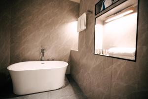 Recidencia del Hamor Full View