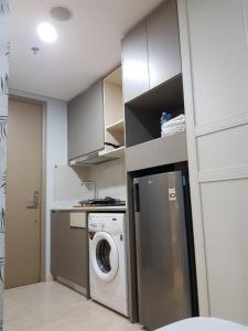 Oakwood PIK Apartment by Senyaman Living