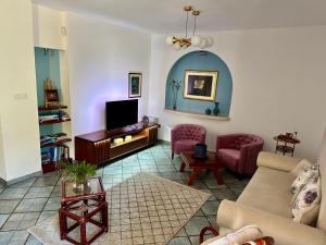 Beachfront Apartment More 2