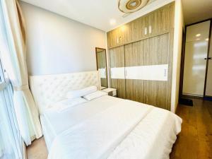 Hana homestay- 1 Phòng ngủ trong căn hộ chủ nhà đang ở tại Park 4-Vinhome Central Park Tân cảng- Bình Thạnh HCM- sát landmark 81