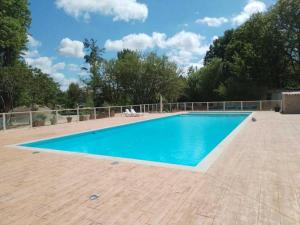 Campings Camping 3 etoiles - Piscine - eehcdh : photos des chambres