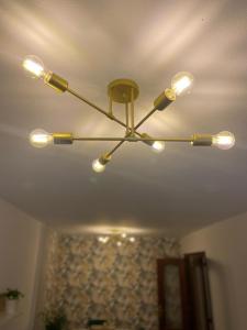 La Luz del Arbeyal VUT-5192-AS