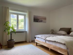 Haus KaiserInn - komfortable Wohnung 82 qm TOP ausgestattet, 2 Schlafzimmer mit Balkon und Bergblick