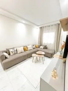 Lyana Home - Hbl Hmid