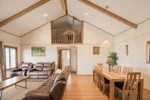 Lake Oberon Estate - 温特沃斯瀑布