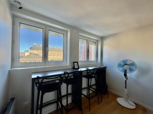 Vue Cathédrale, Beffroi, Netflix en Hyper Centre