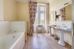 Hotels Chateau De La Bourdaisiere : photos des chambres