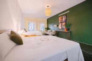 Homestay and Eggcoffee Central Hanoi Old Quarter