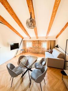 Trieste Boulevard Apartments app 2