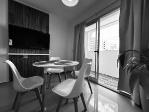 TEMPO Departamento impecable La Plata Céntrico Plaza Belgrano y cerca ESTADIO UNICO Estacionamiento propio