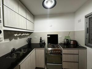 TEMPO Departamento impecable La Plata Céntrico Plaza Belgrano y cerca ESTADIO UNICO Estacionamiento propio