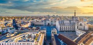 Near Duomo - Free Parking -Terrace - Metro - AC