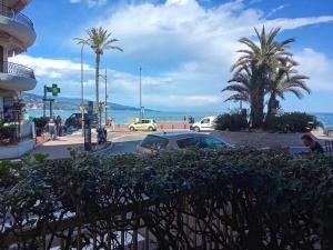 Studio RDJ avec terrasse, bord de mer, WIFI, animaux acceptés - FR-1-196-367