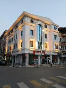 Karaca Suit Apart - 萨卡里亚