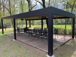 Unieke chalet aan het water