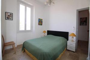 B&B / Chambres d'hotes Mes nuits au chateau au domaine du pressoir : photos des chambres
