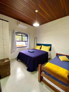 CASA PARATY · linda piscina, bilhar, campo de futebol, em condomínio