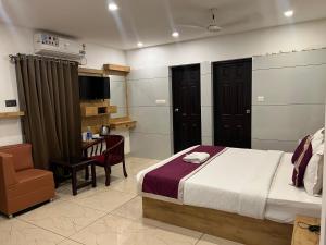 TCS SUITES