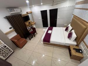 TCS SUITES