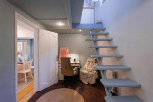 Company Mansion with Cinema & Balcony Old Town