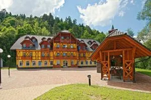 Dom zdravia - KÚPELE PIENINY - Matiašovce