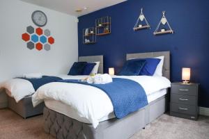 Whole 2-Bed Apartment - Contractors, Professionals, ULEZ Free, Free Parking, Bham City 10mins