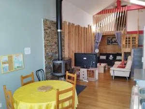 Gîte paisible en bord de lac - 拉卡佩勒－维耶斯康