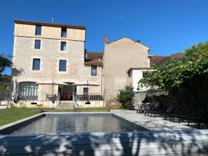 B&B / Chambres d'hotes La Bellours Chambre D'Hotes : photos des chambres