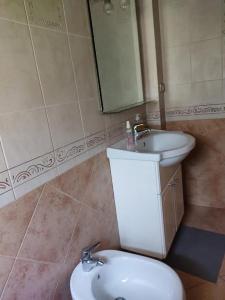Appartamento con 2 Camere da Letto e Terrazza