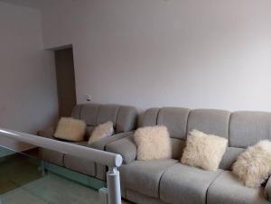 casa a uma quadra da praia