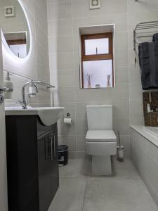 Budget Friendly King Room, Limerick