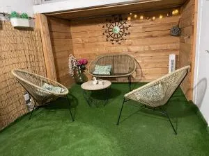 La Bulle familles Clim, wifi, airport shuttle,tout à pied - Laure-Minervois