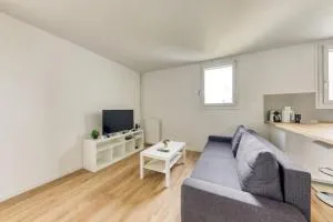 Logement cosy à 2 min de la gare - إيتْيول