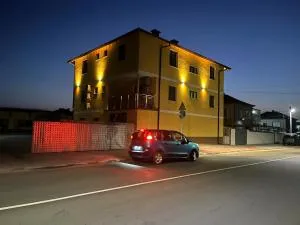 Къща за гости Савана, Пловдив, летище Пловдив, Ягодово - Asenovgrad