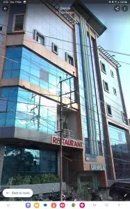 Hotel Urmila International - Dalsingh Sarai