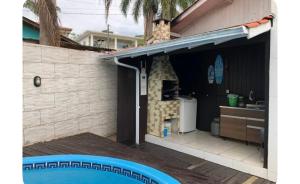 Casa praia da Gamboa com piscina