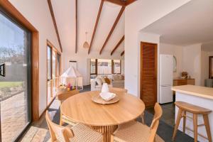 White Beach Nest walk to the beach