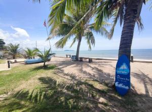 บ้านวิตามินซี จันทบุรี - 3hvězdičkové hotely ve městě Chao Lao pláž