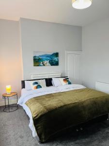 3-Bed Stylish Liverpool Home