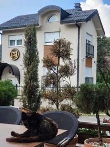 Montain House Rakocevic - Kravlja