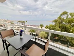 Beachfront Twin Room - Salina