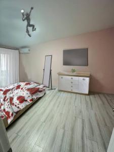 Воскресенская 12