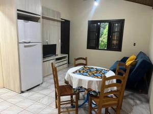 Apartamento no centro de Bombinhas, um quarto