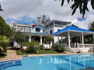 Villa ilusiones - 基奥塔