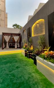 Lux private home Sheikh zayed